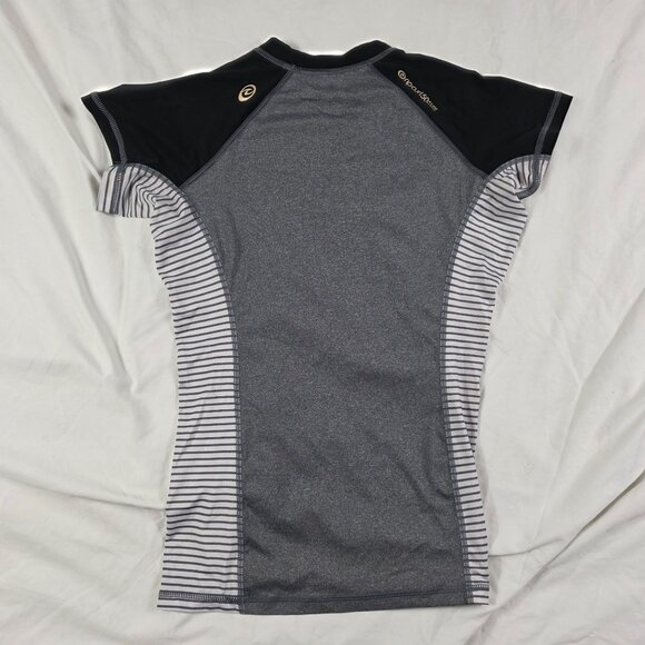 Rip Curl Rash Guard Womens Large Black Gray Surf Top Short Sleeve UPF 50+ - Picture 2 of 8